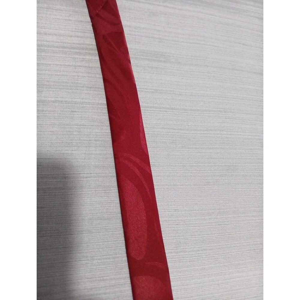 Vintage Red Bud Light Tie Budweiser I Love You Man Fishing Beer 58x4